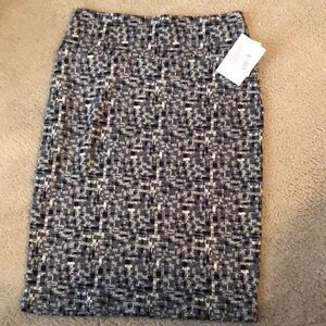 LuLaRoe Cassie skirt